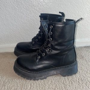 Black Chunky PLT Boots